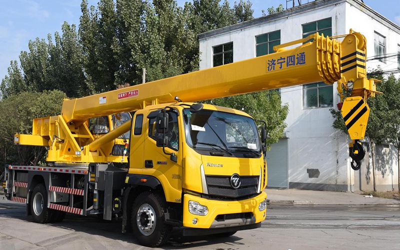 Телескопический автокран 16T, STSQ16F-ES5