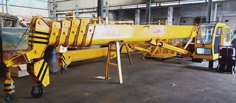 Телескопический кран 18T, STSQ18C