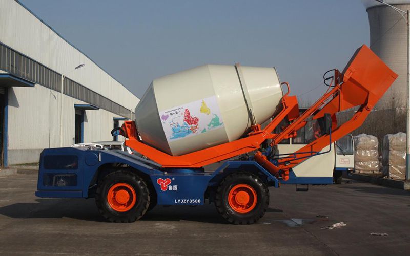 Бетоносмеситель с самозагрузкой 3.5 м³, LYJZY3500